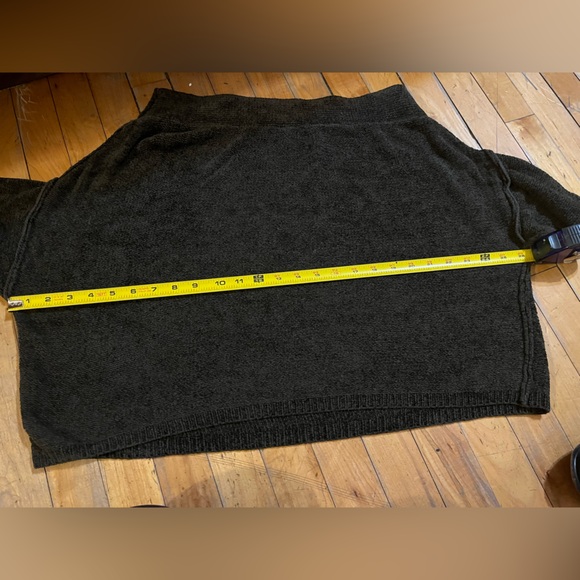 Free People Boatneck Sweater On/Off Shoulder Style Size M - Picture 8 of 10